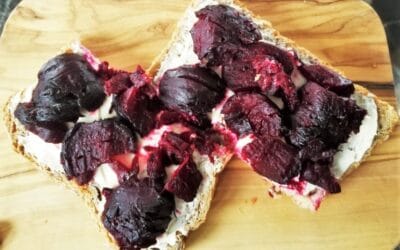 Beetroot and soft cheese sandwich / salad